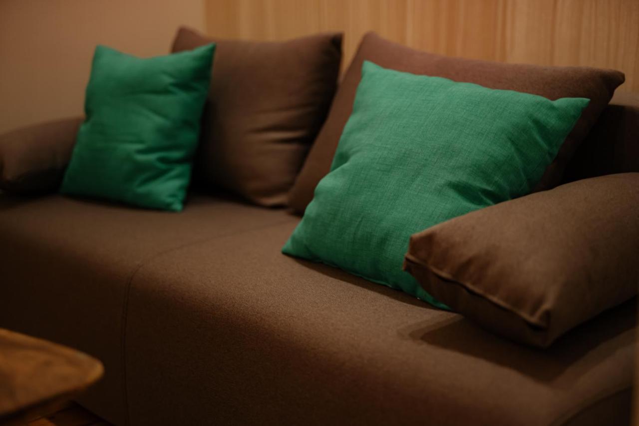 Апартаменты 5 Seconds Away From The Main Street, Free Secured Parking София Экстерьер фото